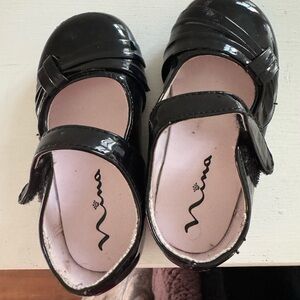 Nina Shiny Black Kids Dress Shoes